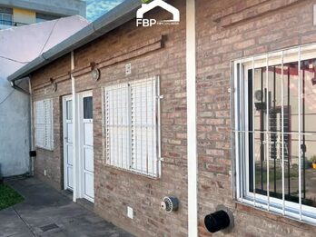 COMPLEJO DE 5 UNIDADES CON EXCELENTE RENTA – IDEAL INVERSIÓN