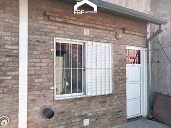 COMPLEJO DE 5 UNIDADES CON EXCELENTE RENTA – IDEAL INVERSIÓN