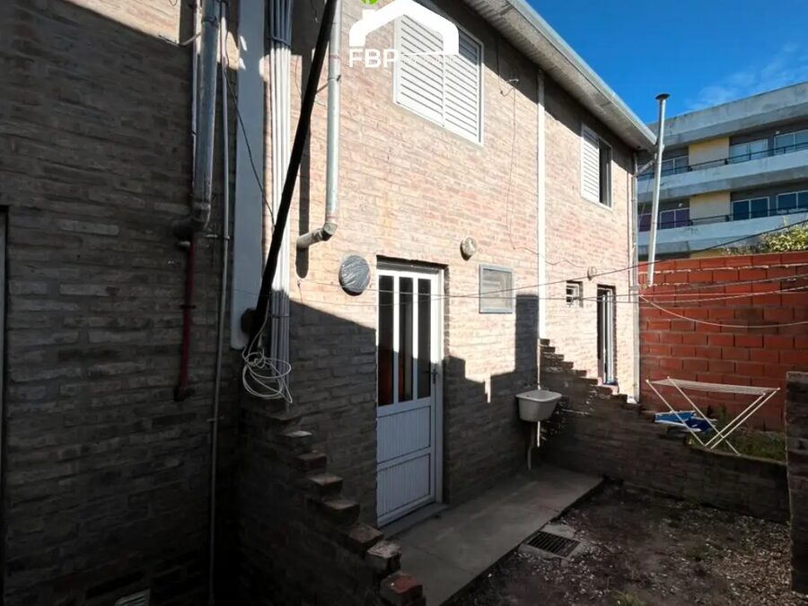 COMPLEJO DE 5 UNIDADES CON EXCELENTE RENTA – IDEAL INVERSIÓN