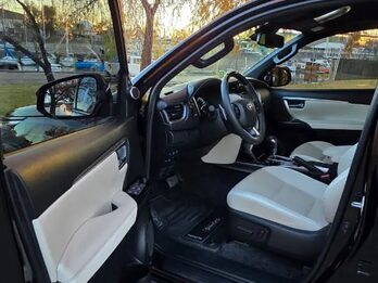 VENDO SW4 DIAMOND 2025 CON 20 MIL KM