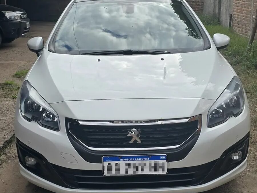 Peugeot 308 Feline