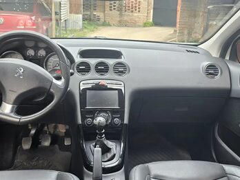 Peugeot 308 Feline