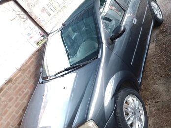 Vendo Renault LOGAN 1.6 16V LUXE