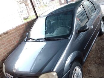 Vendo Renault LOGAN 1.6 16V LUXE