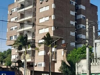 VENDE DEPTO 3 DORMITORIOS C/LAURENCENA