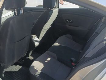Fluence 2.0 Luxe CVT