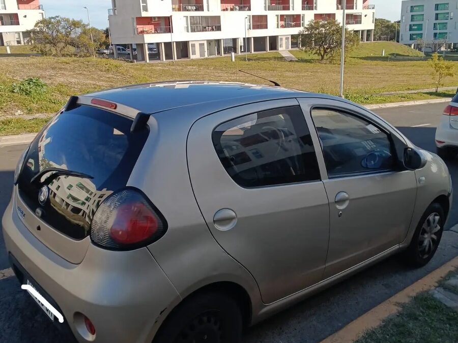 VENDO GEELY 1.3 LC 2017 (PANDA)