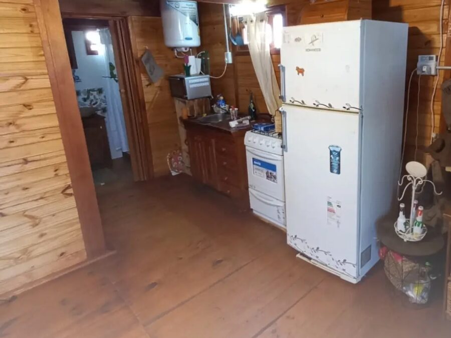 VENDE CABAÑA EN ALVEAR ZONA PLAZA PRINCIPAL