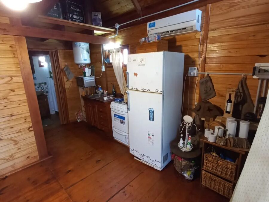 VENDE CABAÑA EN ALVEAR ZONA PLAZA PRINCIPAL