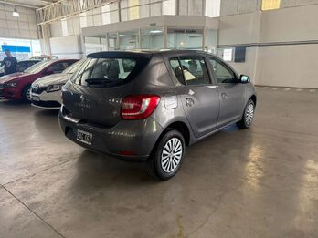 SANDERO 1.6 8V DYNAMIQUE 2015 90.050KM