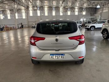 SANDERO PH2 LIFE 1.6 2021 77.364KM
