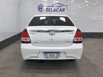 TOYOTA ETIOS XLS 1.5 MT – 2020 – 28000 KMS