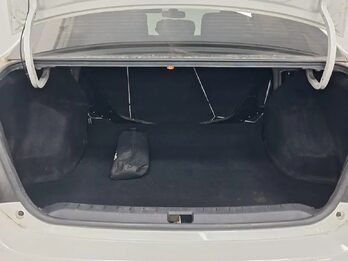 TOYOTA ETIOS XLS 1.5 MT – 2020 – 28000 KMS