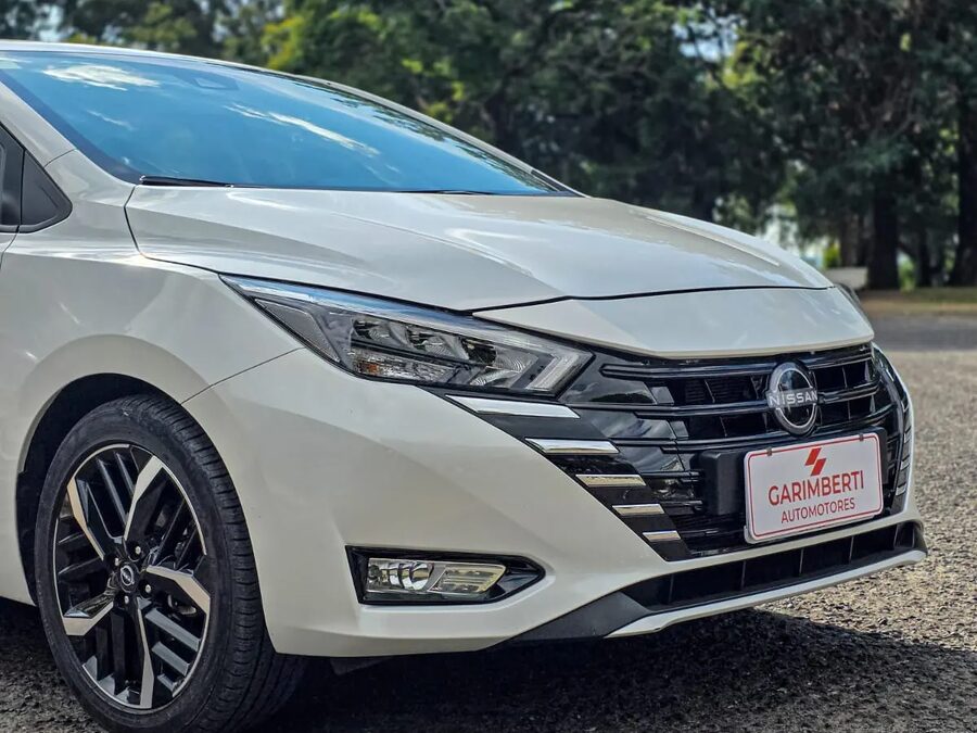 Nissan Versa Exclusive CVT 2024