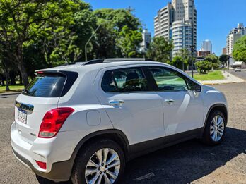 Chevrolet Tracker Premier + At 2019