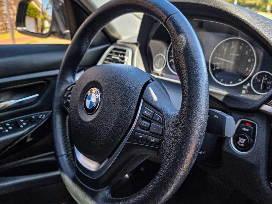 Bmw 320i 2018