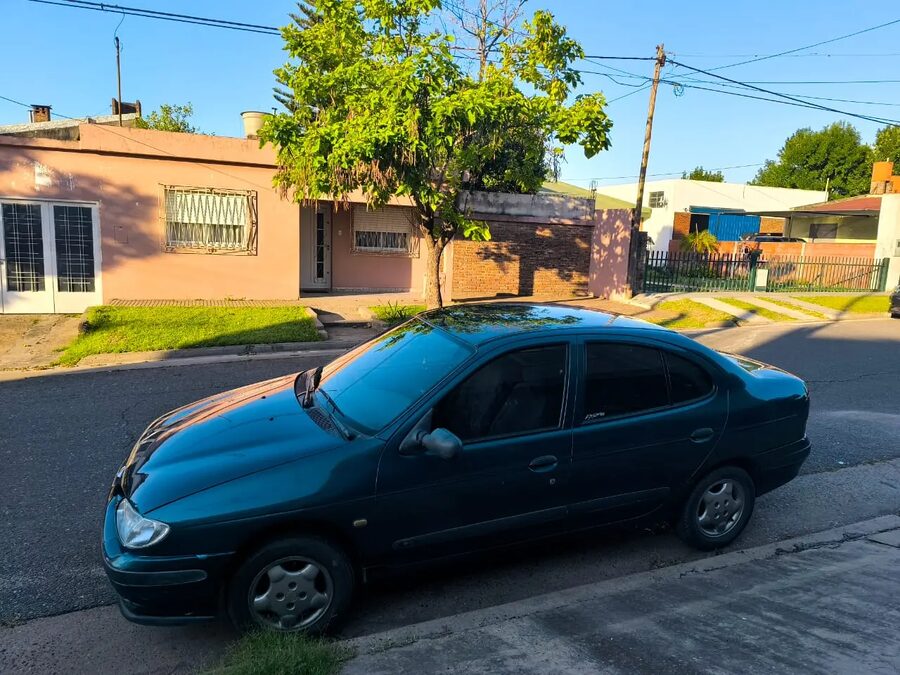 Renault Megane 1999 1.9