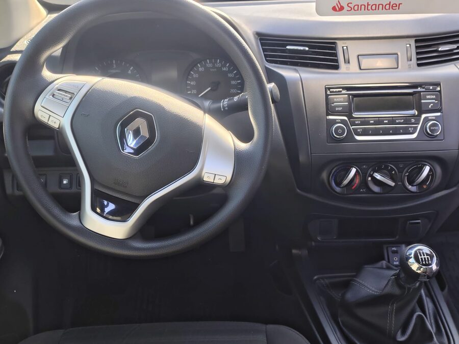RENAULT ALASKAN 2.3 DCI CONFOR 4X2 UNICO DUEÑO EXCELENTE ESTADO!!