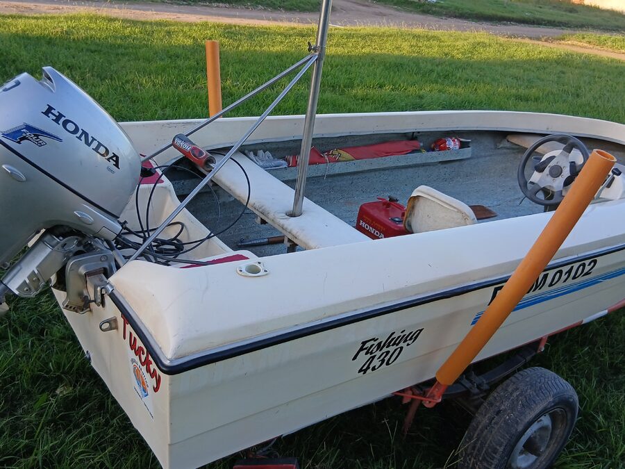 Lancha Fishing 4.30 Honda 20hp