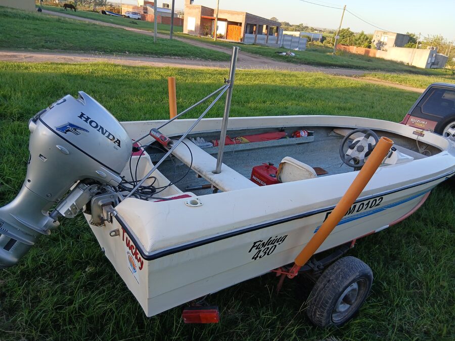 Lancha Fishing 4.30 Honda 20hp
