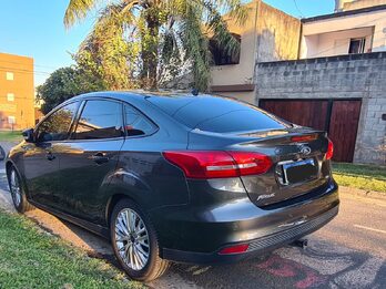 Vendo Ford Focus III 2.0 SE Plus 2017 mt con 87mil km