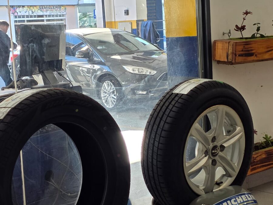 Vendo Ford Focus III 2.0 SE Plus 2017 mt con 87mil km