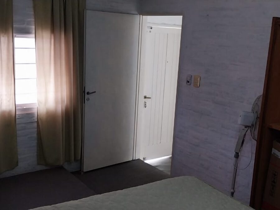 VENDO DEPARTAMENTO PLANTA ALTA MUY LINDA ZONA ,TRANQUILA Y COMERCIAL