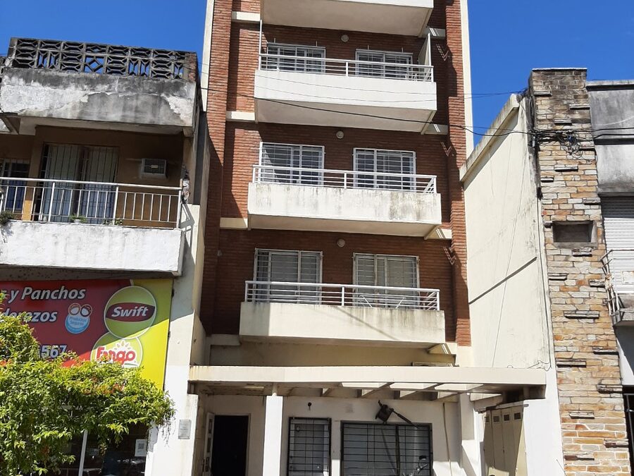 VENDEMOS: ALEM 846 zona terminal. Dpto 1 dormitorio