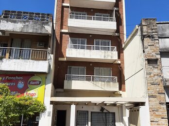 VENDEMOS: ALEM 846 zona terminal. Dpto 1 dormitorio