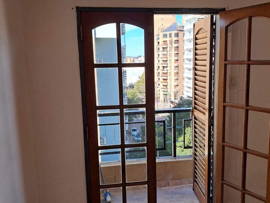 SE ALQUILA DEPARTAMENTO (ZONA CENTRO - UN DORMITORIO)