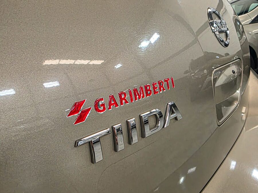 Nissan Tiida Tekna 2010