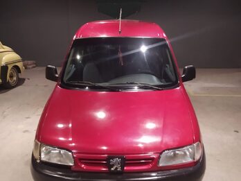 Peugeot Partner 1.9 Diesel Furgon 5 plazas 2006