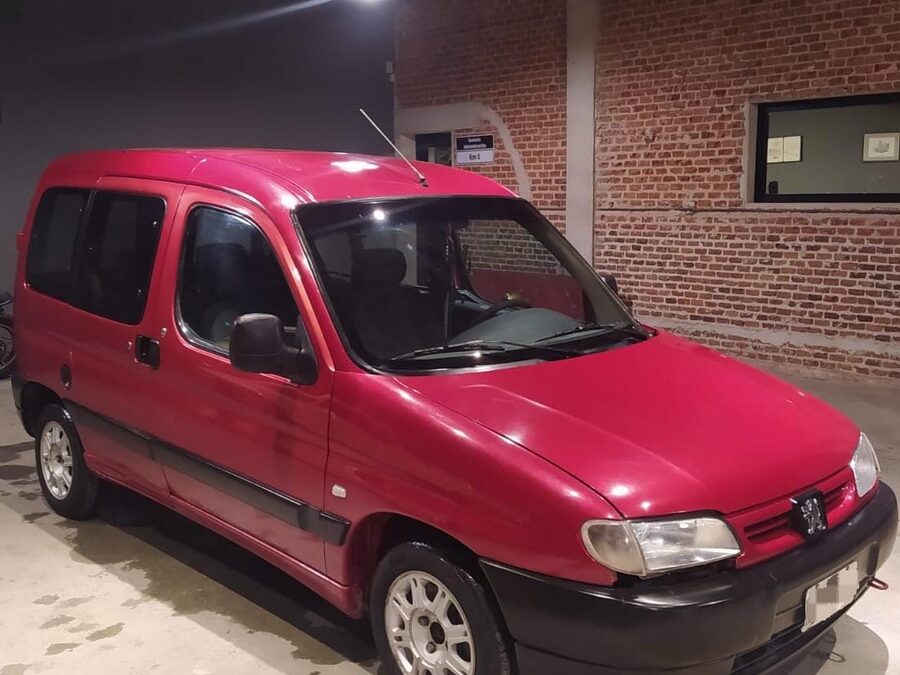 Peugeot Partner 1.9 Diesel Furgon 5 plazas 2006