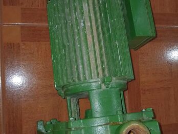 bomba elevadora de agua.