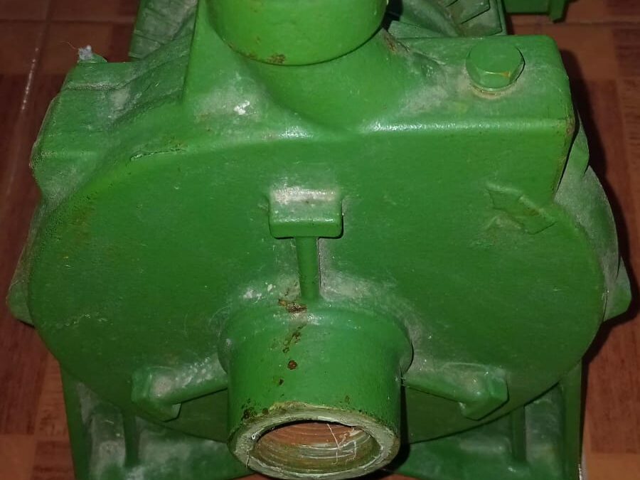 bomba elevadora de agua.