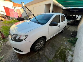 RENAULT LOGAN 2014