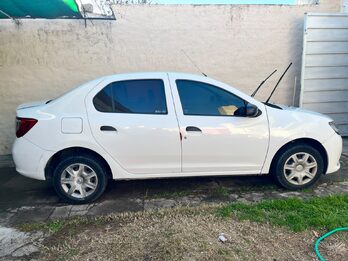 RENAULT LOGAN 2014