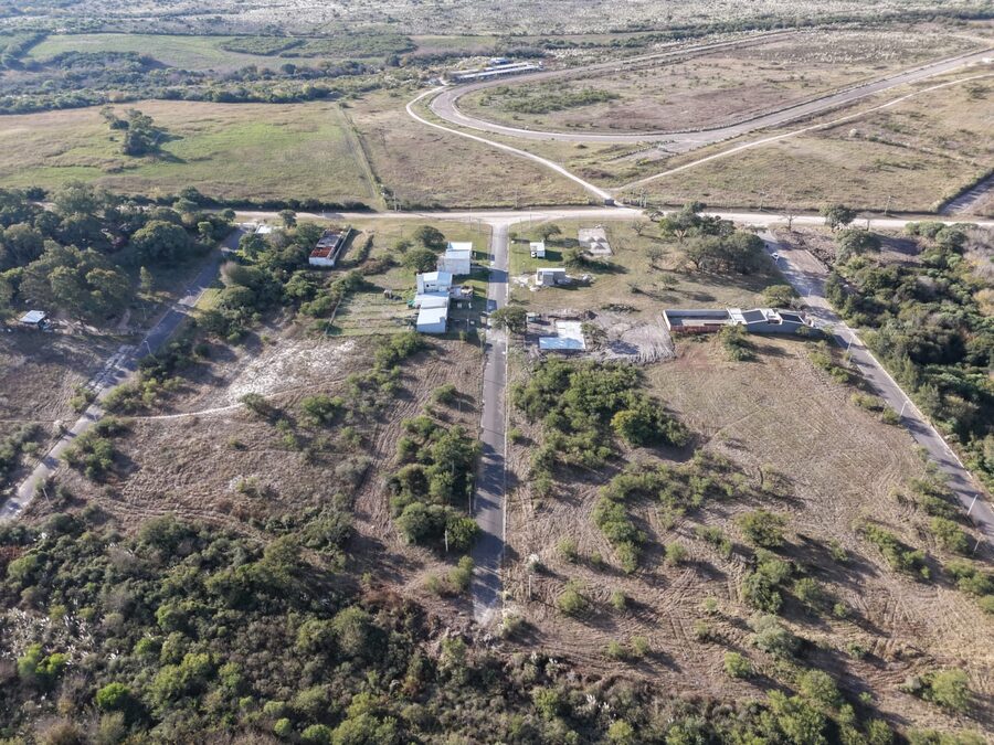 LOTES EN VENTA EN ORO VERDE FRENTE AL HIPODROMO