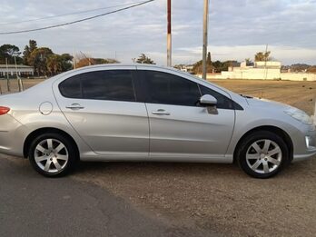 Peugeot 408 allure año 2012