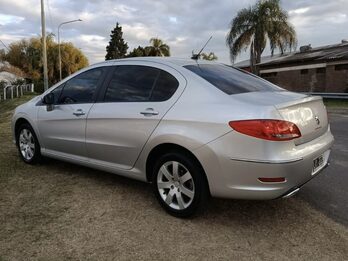 Peugeot 408 allure año 2012