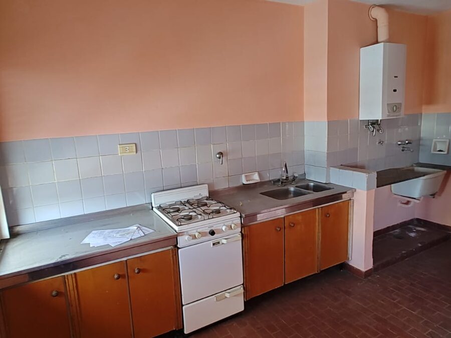 DEPARTAMENTO EN VENTA EN CALLE COURREGES 240