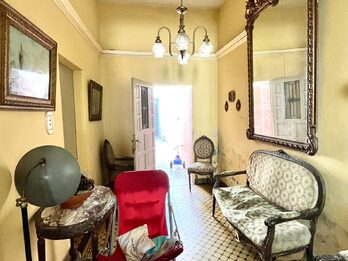 Casa interna de 4 dormitorios en zona centro