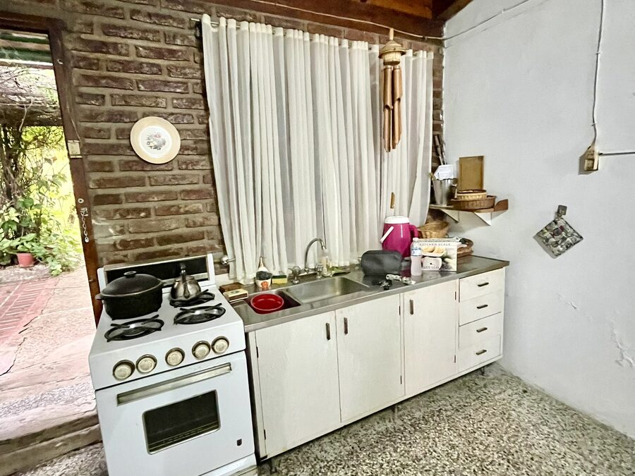 Casa de 2 dormitorios a refaccionar