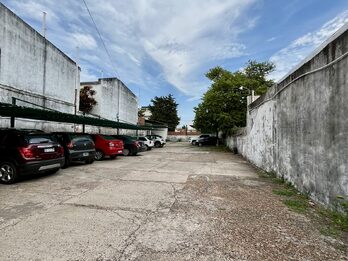 Gran terreno céntrico ideal para desarrollo inmobiliario
