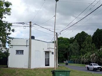 CASA EN ALQUILER- TIBILETTI Y OVIDIO LAGOS