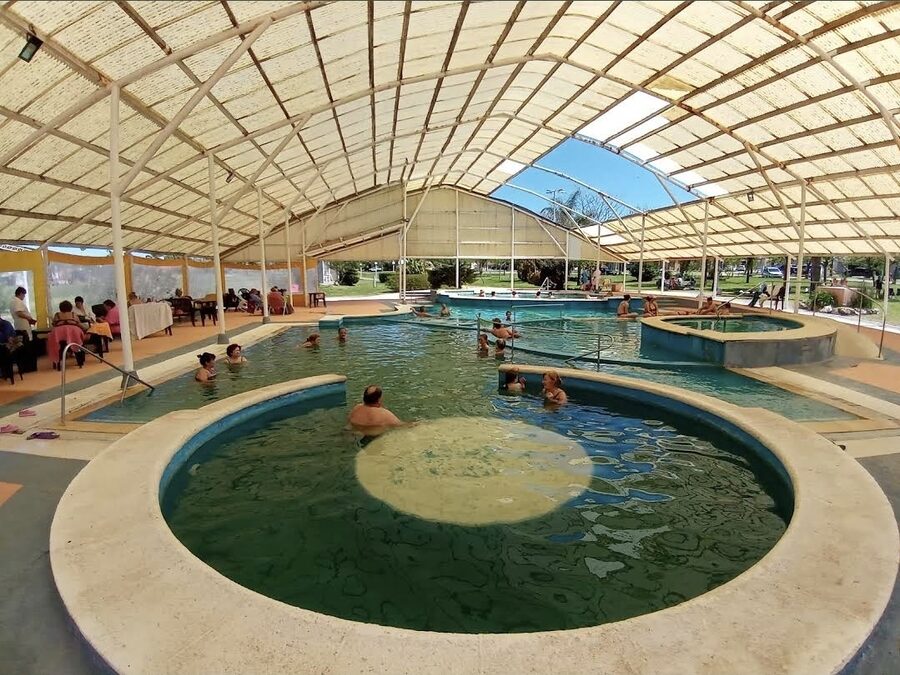 VENTA CASA CABAÑA dentro Complejo Termal María Grande, Parana, Entre Ríos.  Hermosa Casa Se Vende, Facilidades cuotas  Permutas  Casa dentro del barrio Termal María Grande c/Piscinas termales !!