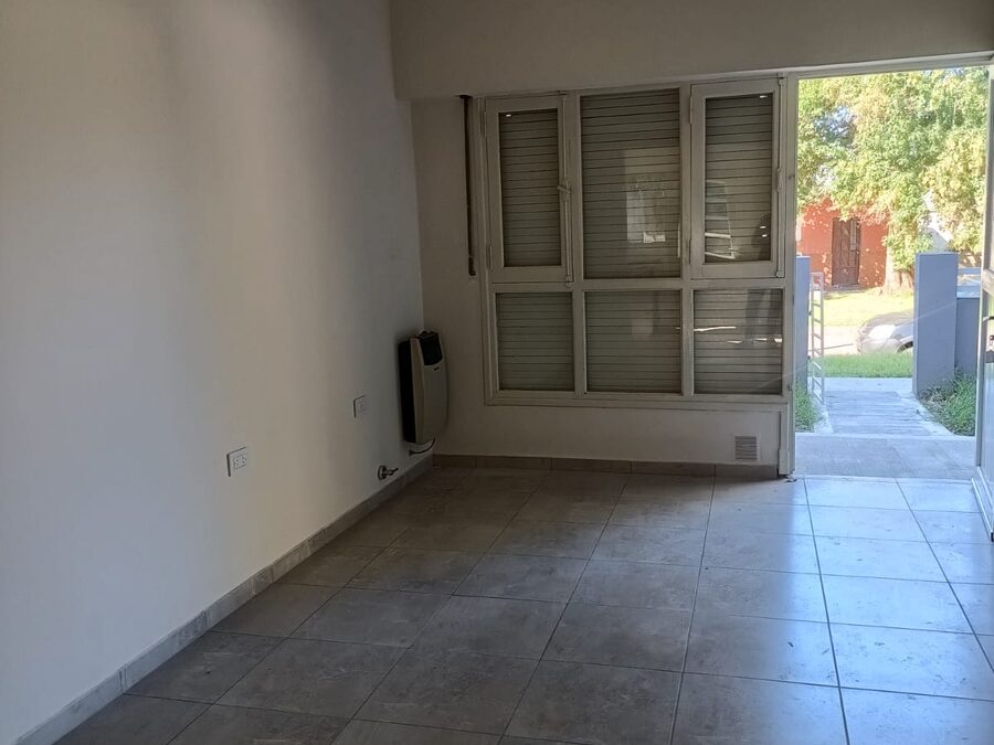 CALLE GOBERNADOR QUIROZ CASA EN VENTA