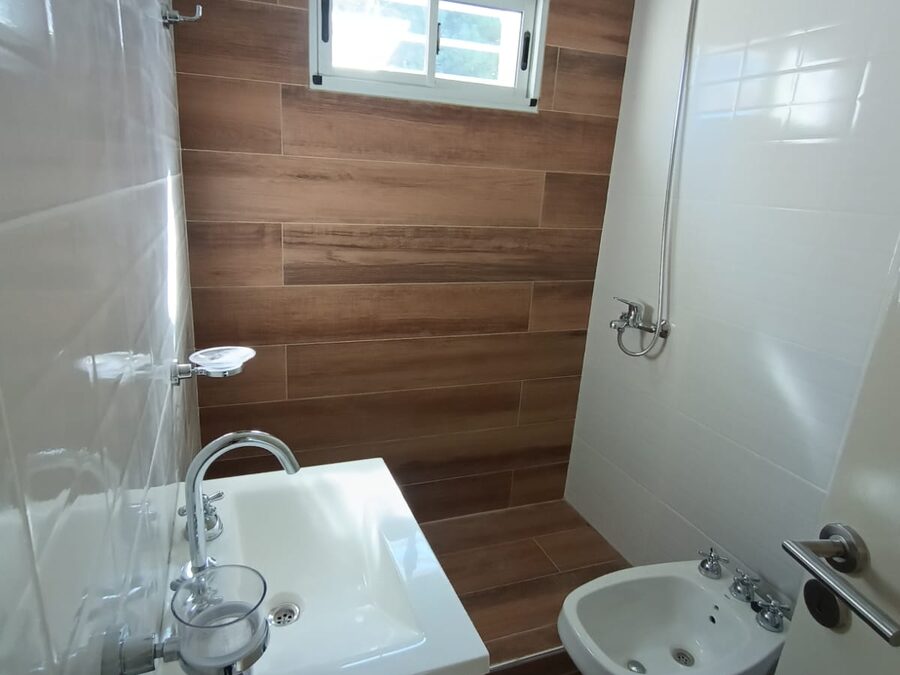 CALLE GOBERNADOR QUIROZ CASA EN VENTA