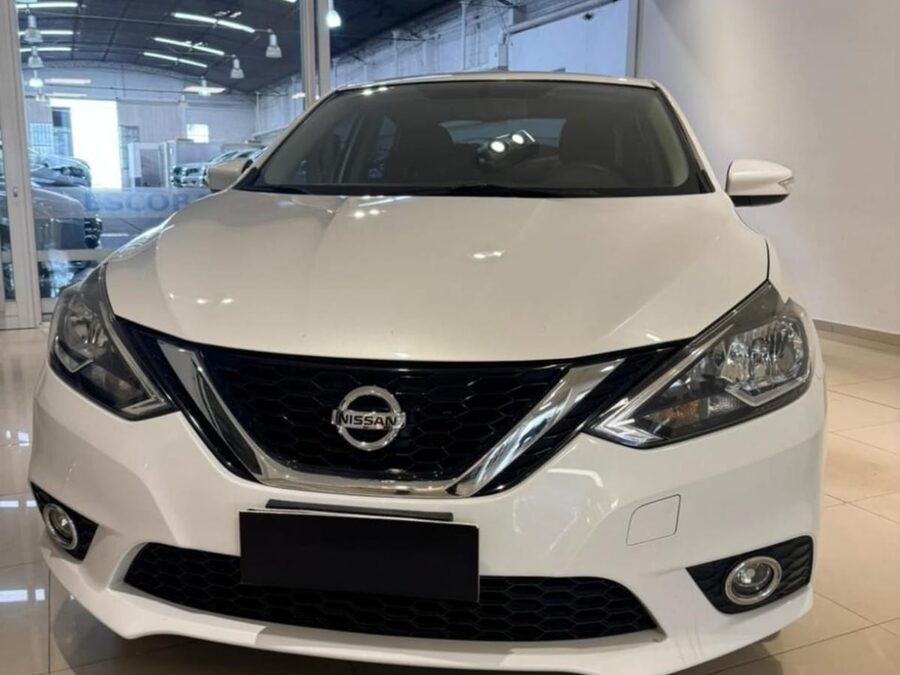 NISSAN SENTRA SR PURE DRIVE