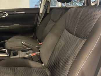 NISSAN SENTRA SR PURE DRIVE